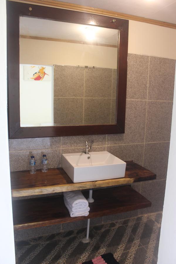 Village Corner Homestay Kuta  Esterno foto
